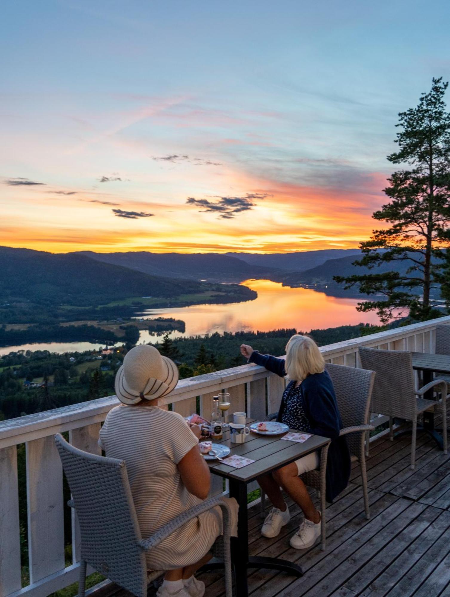 Hotel Granum Gard Fluberg Exterior foto