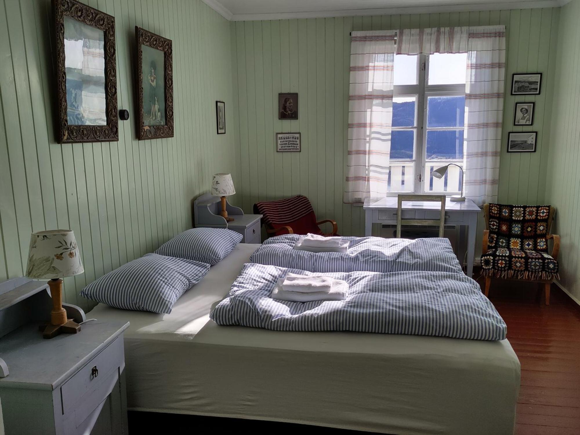 Hotel Granum Gard Fluberg Exterior foto